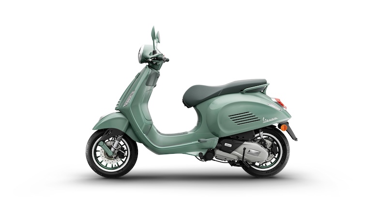 Galeri VESPA PRIMAVERA LIVREA 80TH 180 I-GET ABS